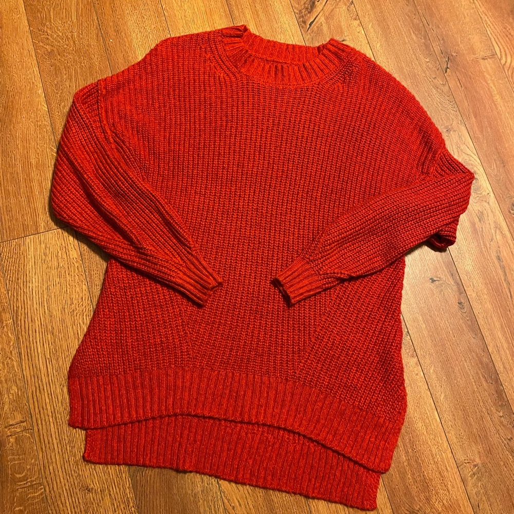 Women’s American Eagle sweater
